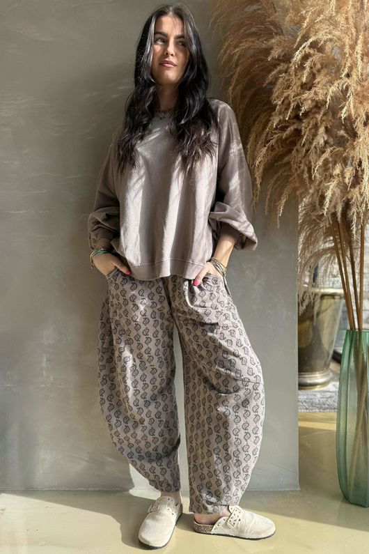 Lagen Lantern Sleeve Sweatshirt Mocha